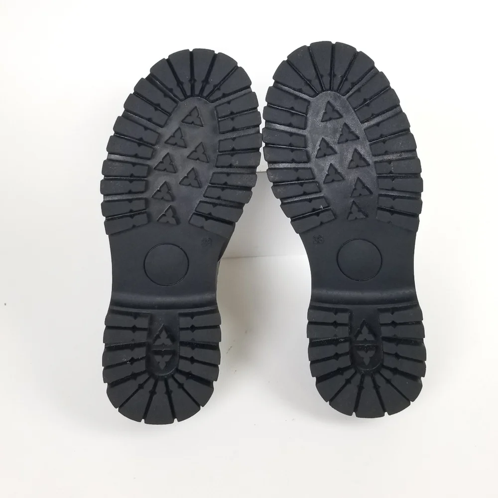 Miduere Shoes! - Picture 10 of 11